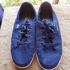 🌮Skechers wide fit shoe